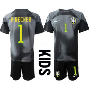 Brasil Alisson Becker #1 Keeper Hjemmedraktsett Barn VM 2022 Kortermet (+ Korte bukser)
